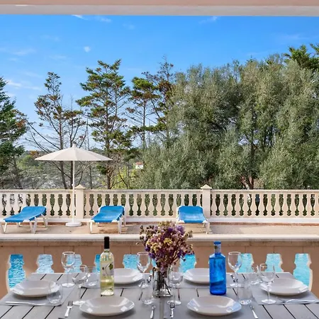 Villa Aurea *